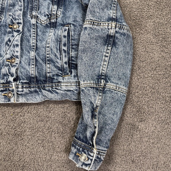 We The Free Denim‎ Jacket Womens XS Blue Acid Wash Cropped Distressed Jean Coat - Picture 5 of 11